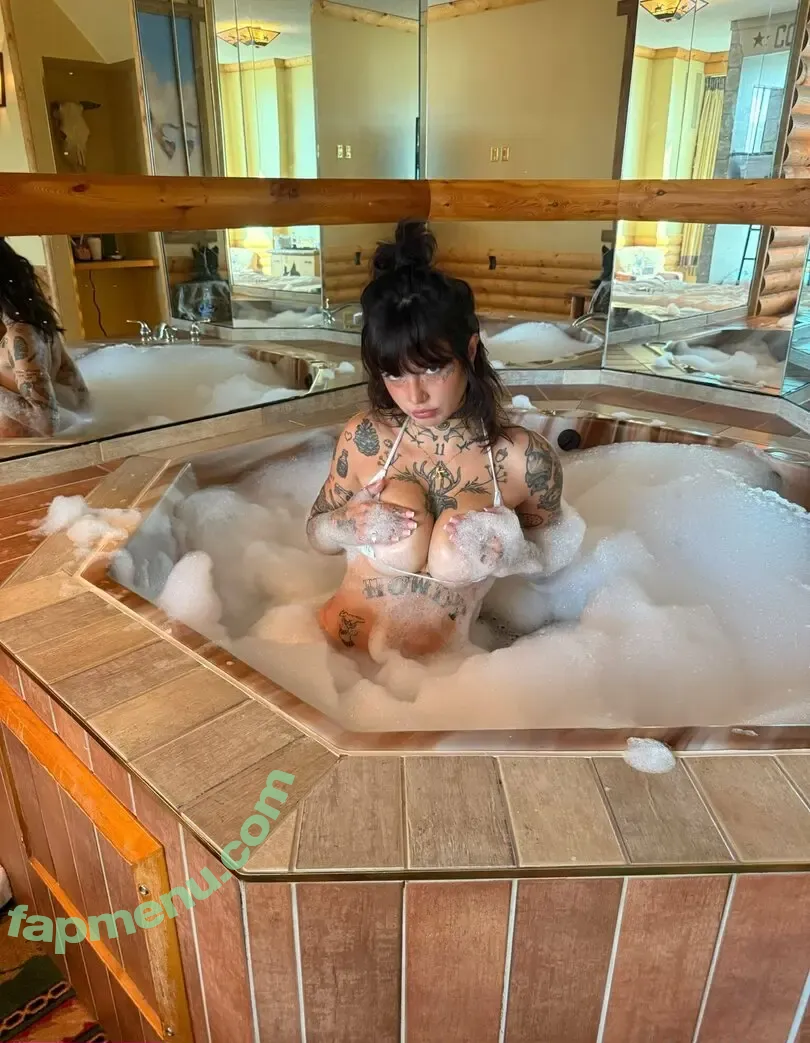 Notsick3 nude photo #0014 (Keaton Belle / supersick3)