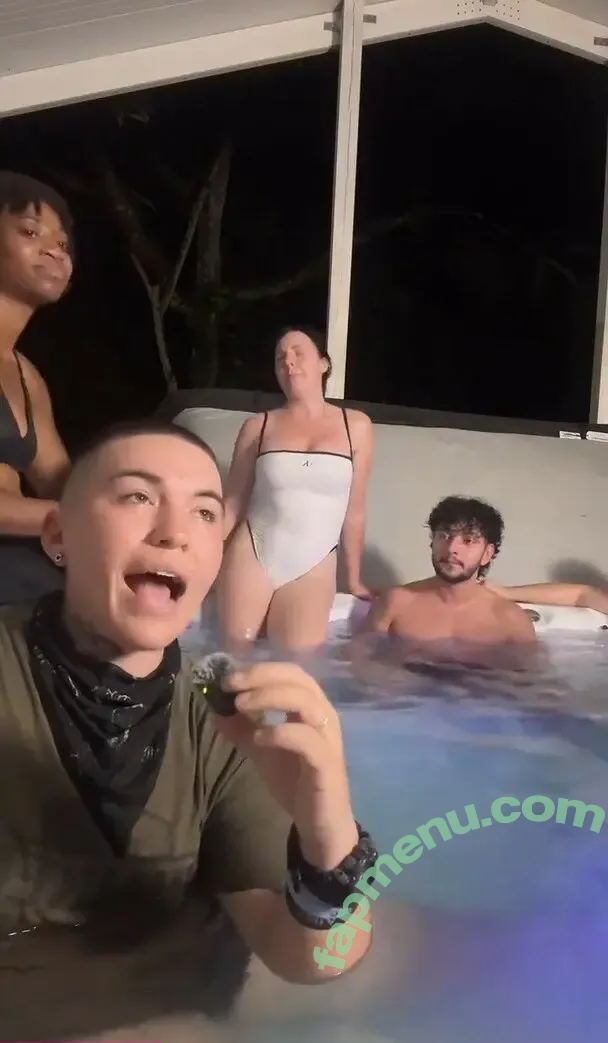 Notsoerudite nude photo #0645 (not_so_erudite)