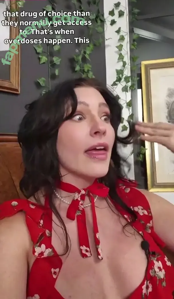 Notsoerudite nude photo #0811 (not_so_erudite)