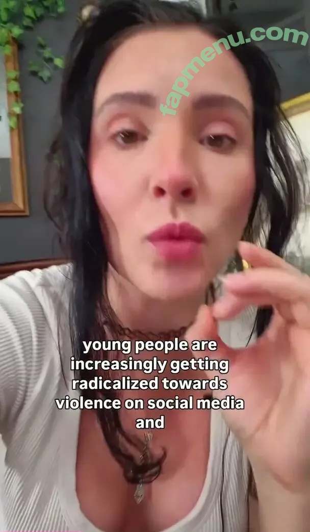 Notsoerudite nude photo #0842 (not_so_erudite)