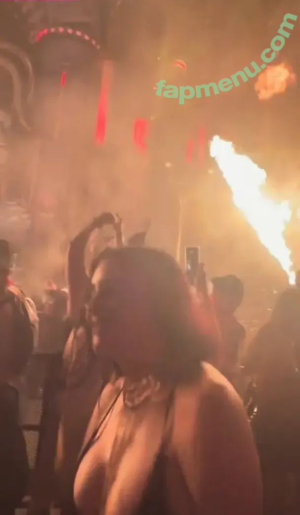 Notsoerudite nude photo #0911 (not_so_erudite)