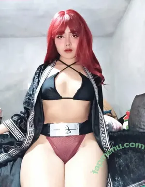 Nott_Isolate nude photo #0005