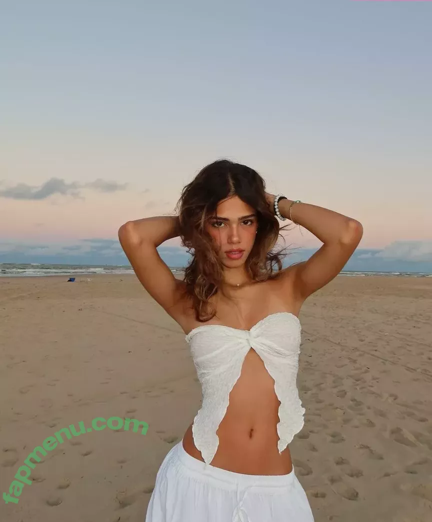 nottrebeca_ nude photo #0020 (nottrebeca_)