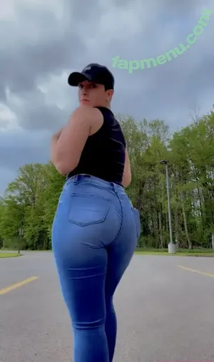 noturmothersfavorite / hanmarsgotbars nude photo #0052