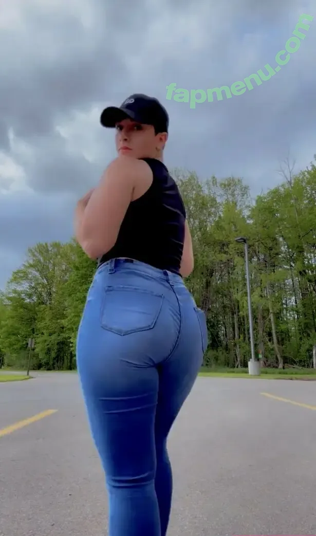 noturmothersfavorite nude photo #0052 (hanmarsgotbars)