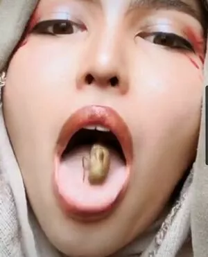  nude photo #0001