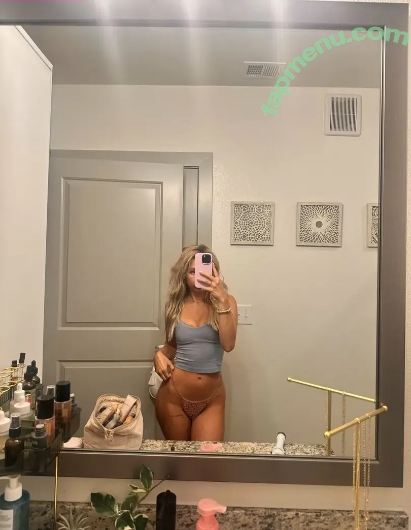 notyouraverageravebae nude photo #0007 (madsandcheez / notyouraveragebabenew)
