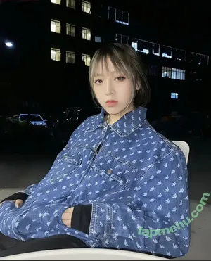 Notyourferry / 你的渡口 nude photo #0042