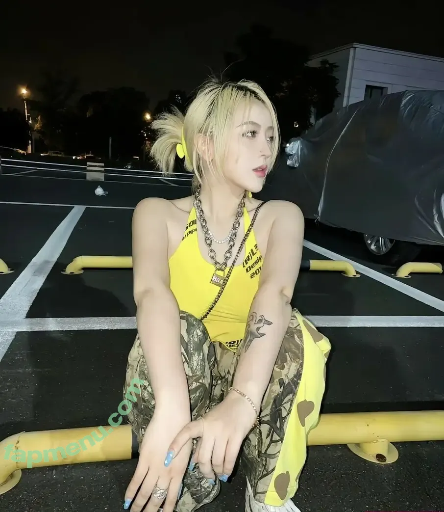 Notyourferry nude photo #0040 (你的渡口)