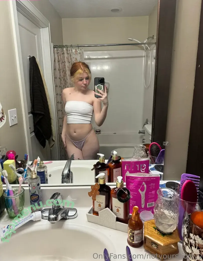 notyourshortyy nude photo #0003 (notyourshorty)