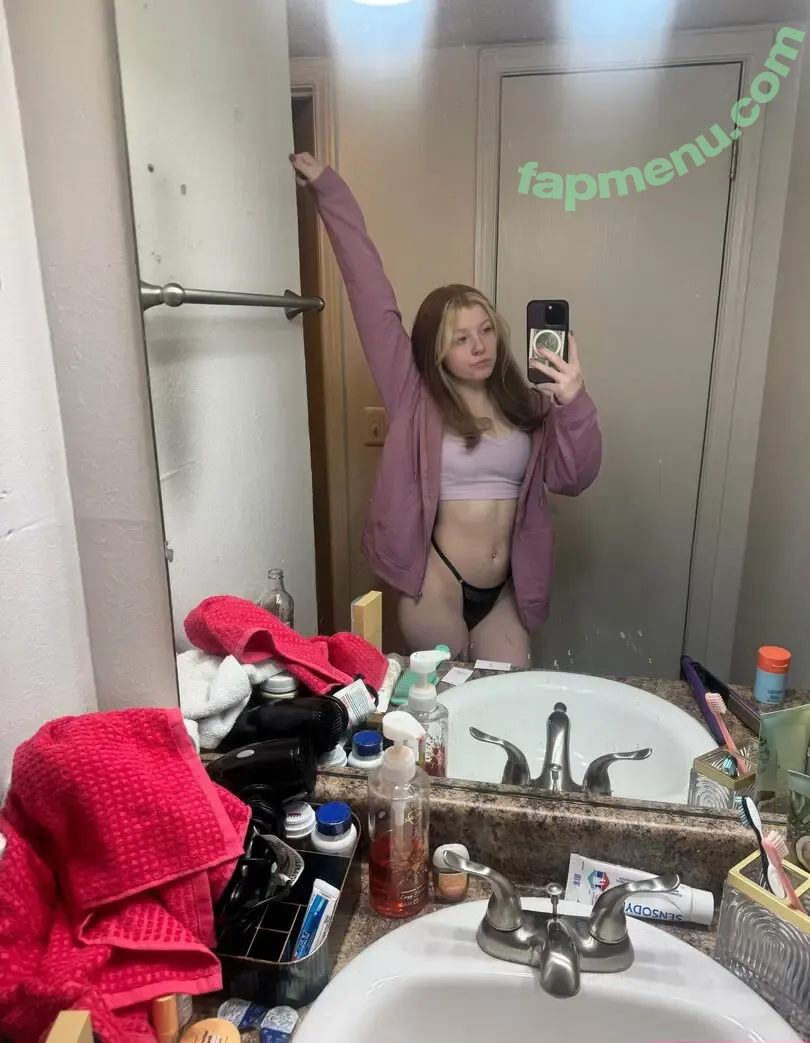 notyourshortyy nude photo #0005 (notyourshorty)
