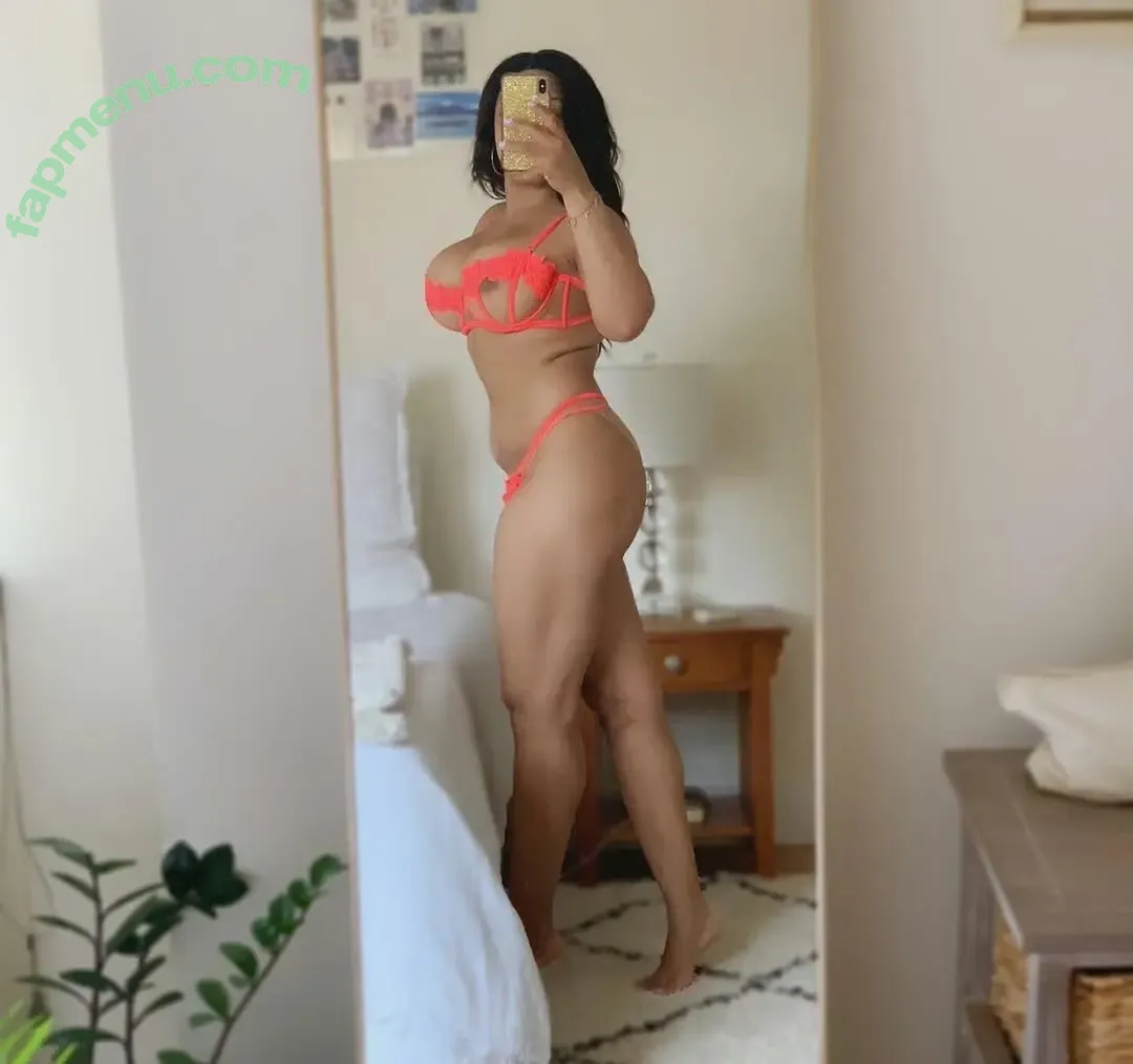 Nova Raye nude photo #0019 (missnovaraye / novaraye2)