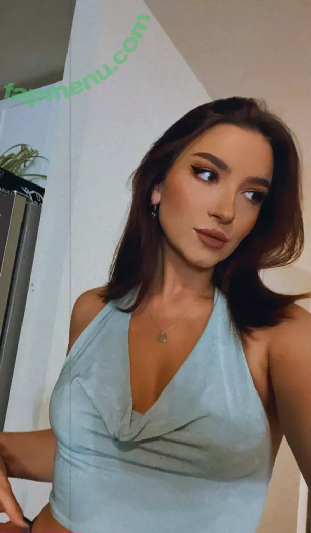 Novaleesi nude photo #0043 (Novaleesi)