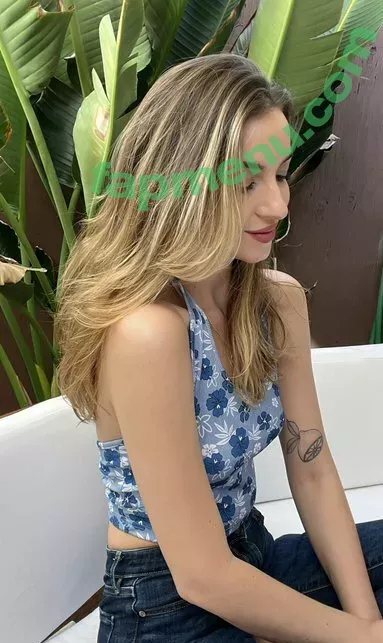 Novaleesi nude photo #0120 (Novaleesi)