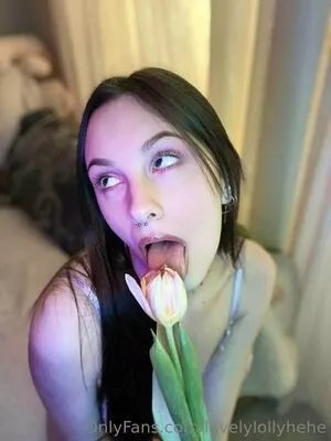 novaseren / nova.seren.e nude photo #0059