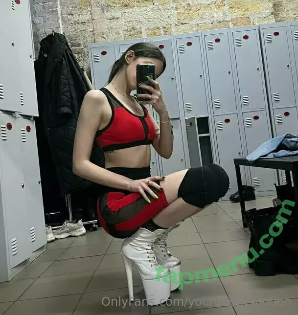 novaseren nude photo #0027 (nova.seren.e)