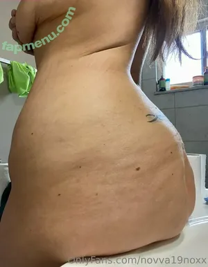  nude photo #0025