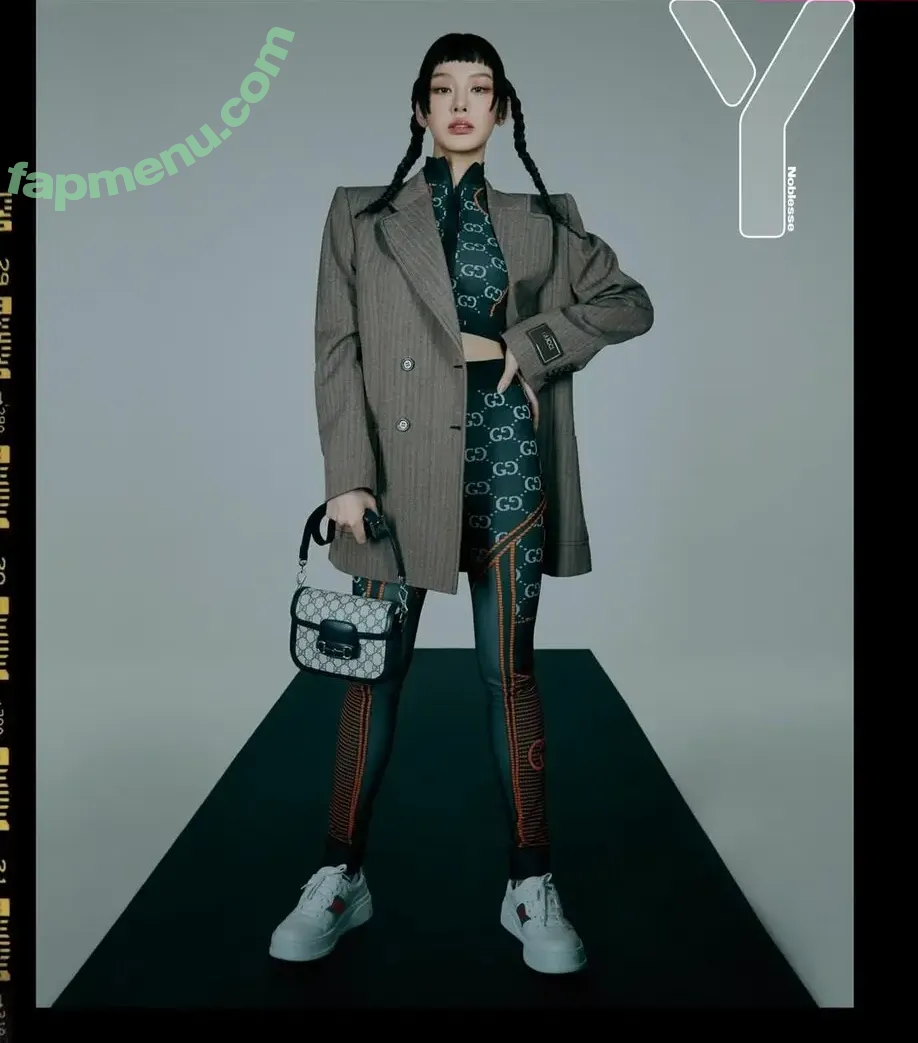 Noze NO:ZE 노제 nude photo #0004 (nozeworld)