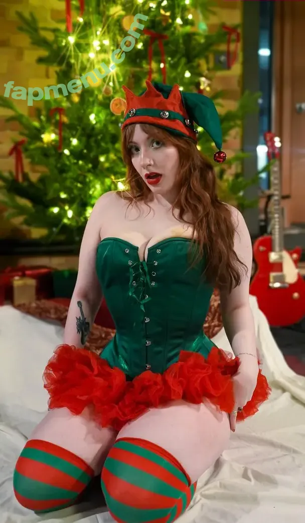 nsfwgoth nude photo #0249 (gothg0blin / nsfwgothicfurry)