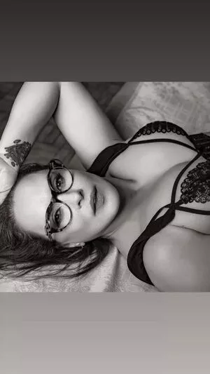 Nubia Oliver / nubiaoliiver / nubiaoliiveroficial / oliver_nubia_ nude photo #0309