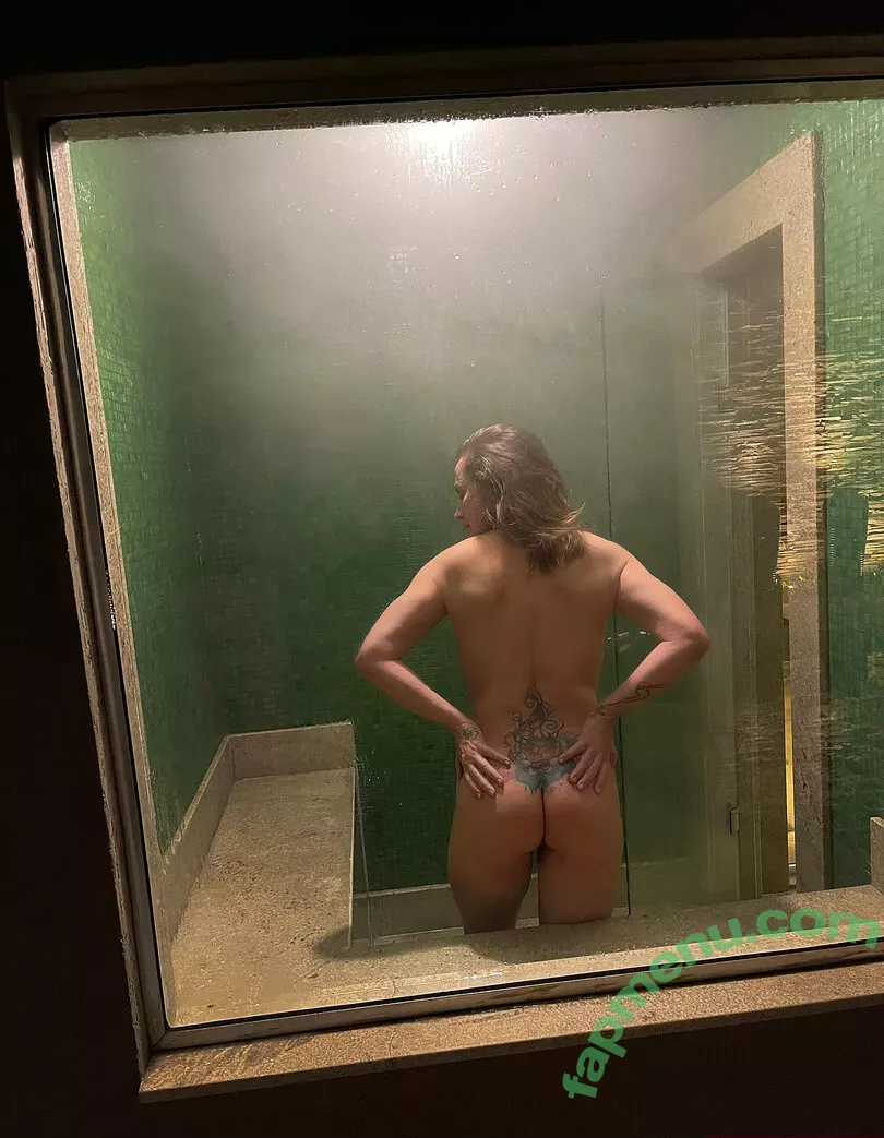 Nubia Oliver nude photo #0846 (nubiaoliiver / nubiaoliiveroficial / oliver_nubia_)