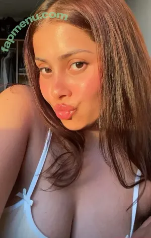 Nudrat Zahra Chowdhury / nudratzahraa nude photo #0061