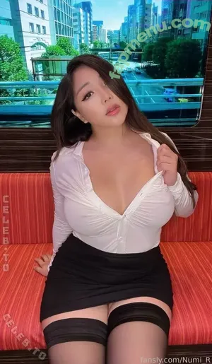 Numi Rias / Numi_R_ / numi_r nude photo #0023