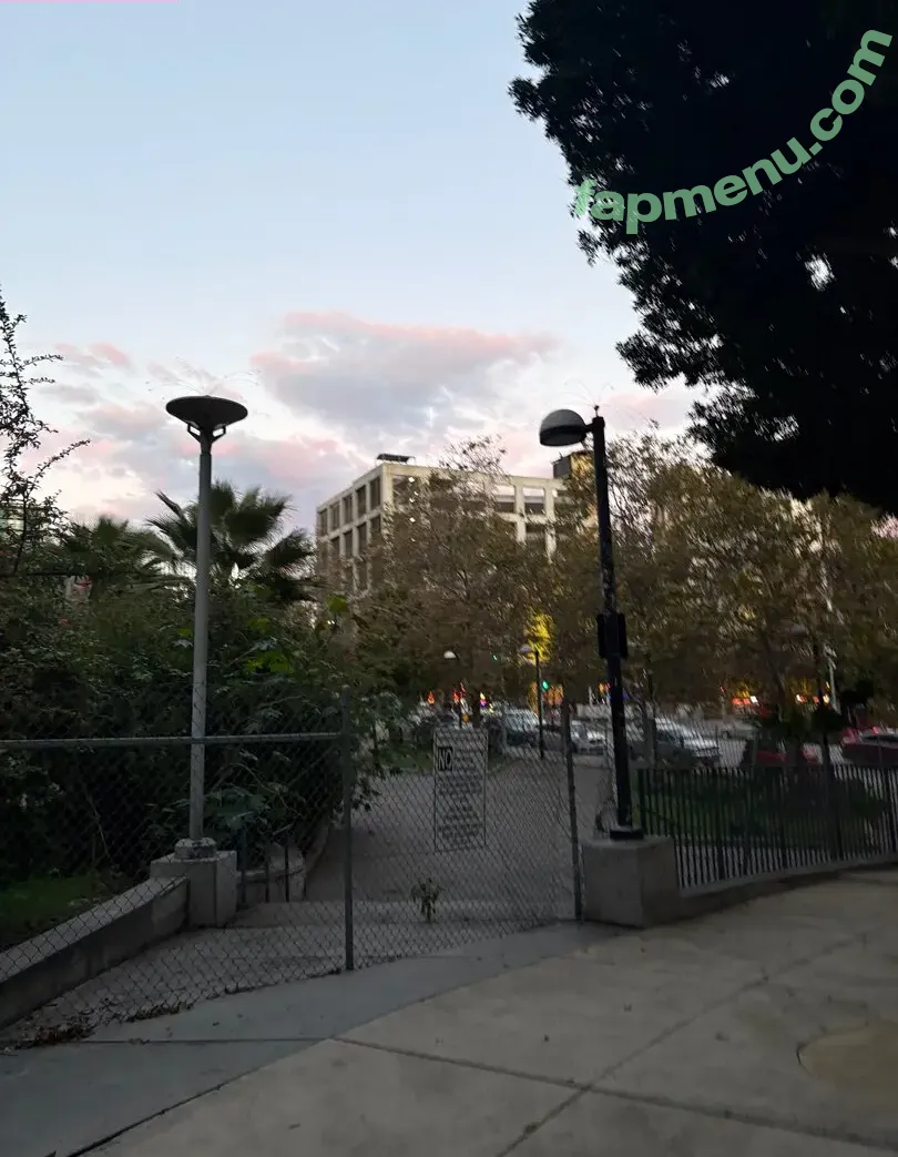 Numi Zarah nude photo #0189 (numizarah / zarahgod)