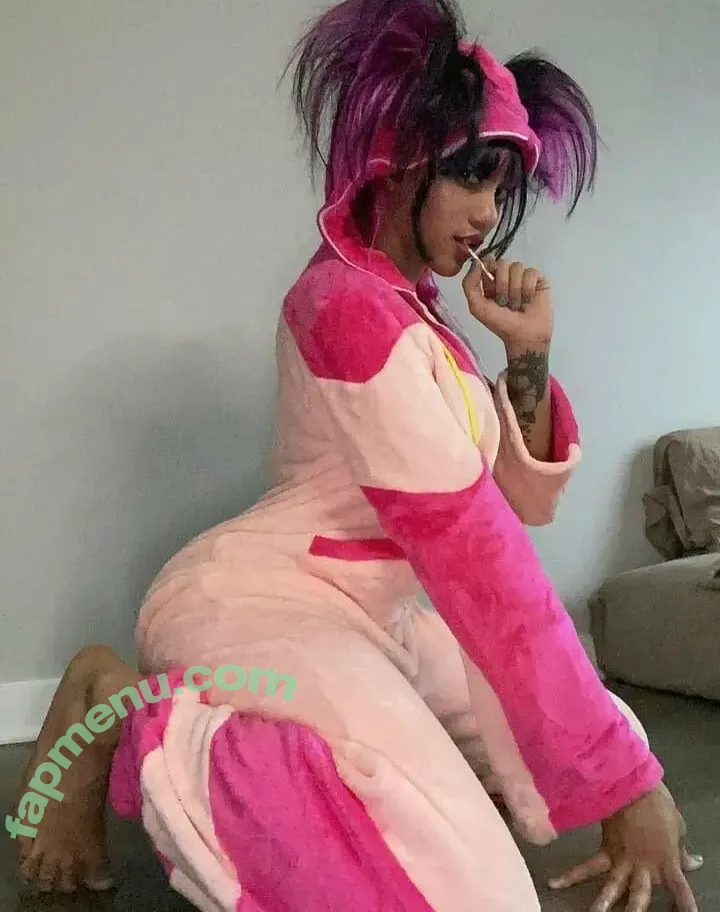 Numochiii nude photo #0212 (Ladokei Crystal / lululoux)