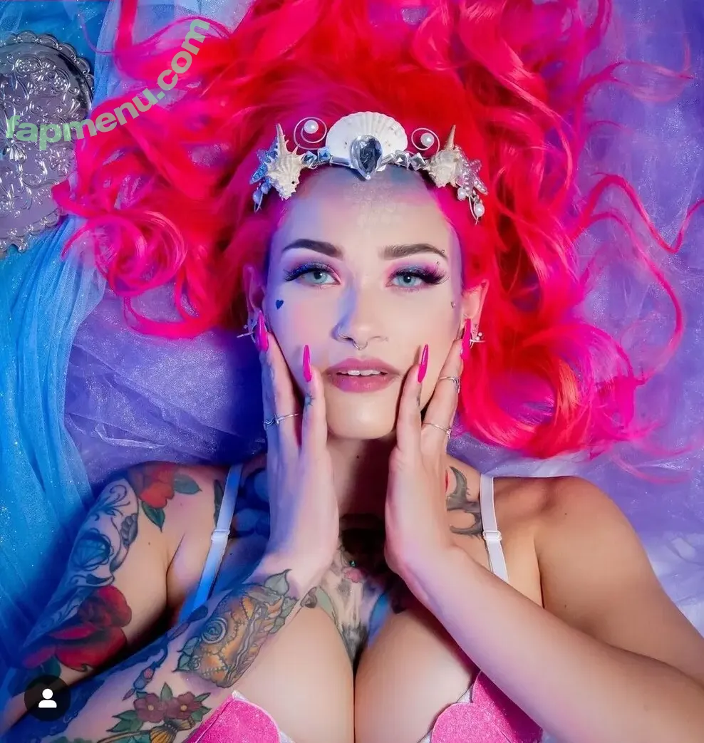 Nuna Peixoto nude photo #0009 (nunapeixoto)
