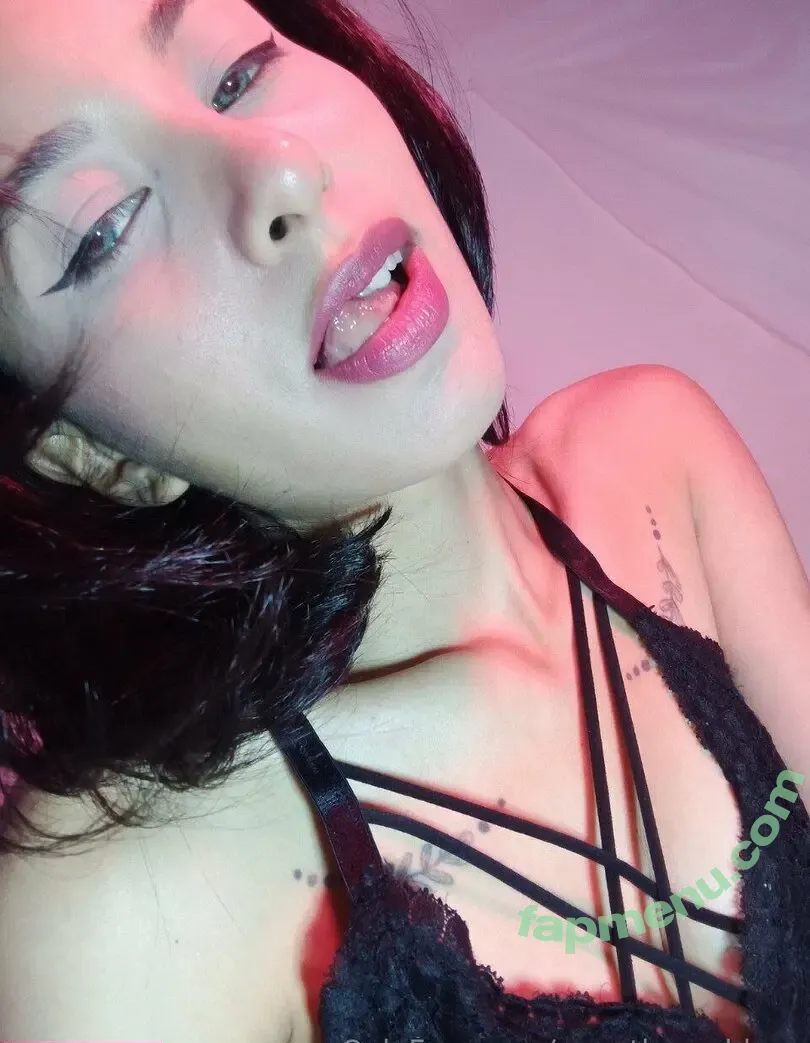 nunathegoddess nude photo #0049 (nyathegoddess)