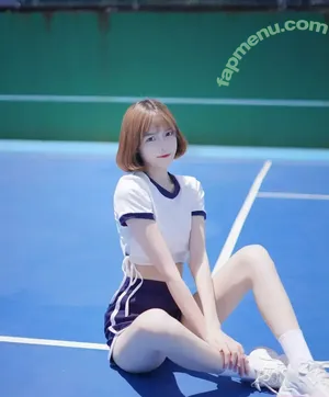  nude photo #0001