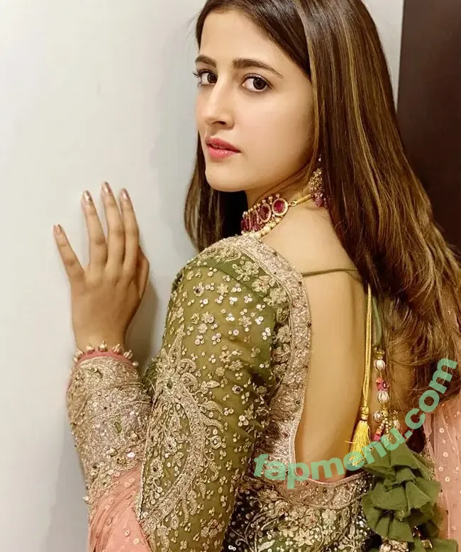Nupur Sanon nude photo #0014 (Nupur Sanon)