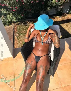 Nura Habib Omer / nura nude photo #0445