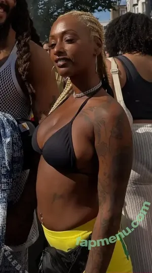 Nura Habib Omer / nura nude photo #0458