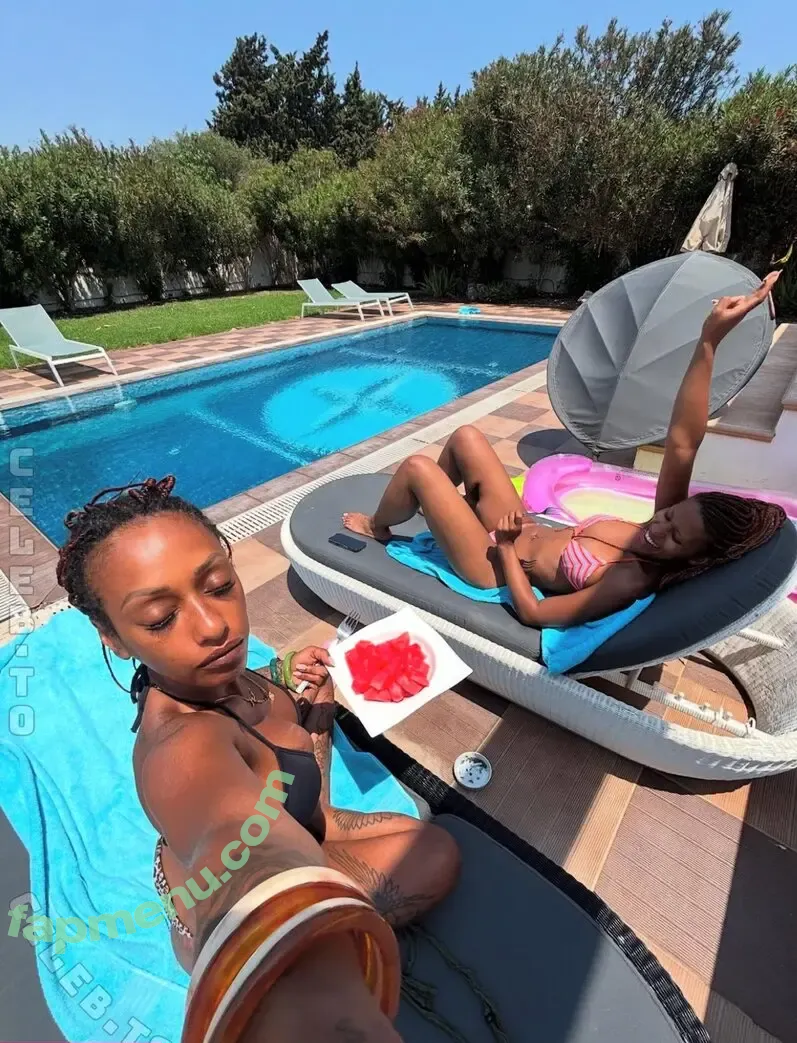 Nura Habib Omer nude photo #0491 (nura)