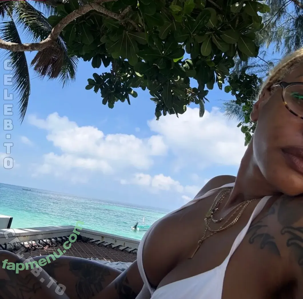 Nura Habib Omer nude photo #0494 (nura)