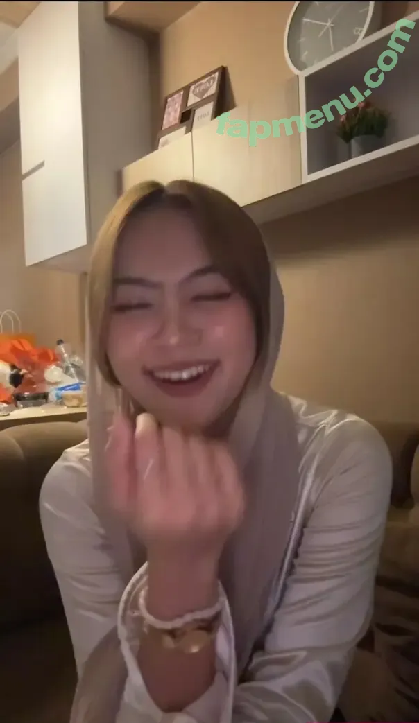 Nurfitriasalsabilahartono nude photo #0001 (Nurfitriasalsabilahartono)