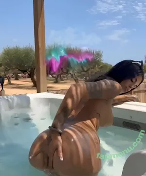 Nuria.mh / nuriamh nude photo #0025