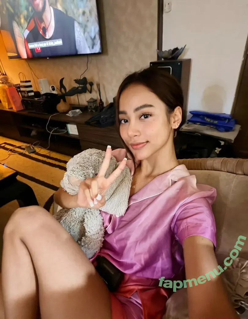 Nurlynnazureen nude photo #0071 (Nurlynnazureen)