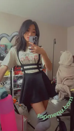 Nursenaneki nude photo #0012