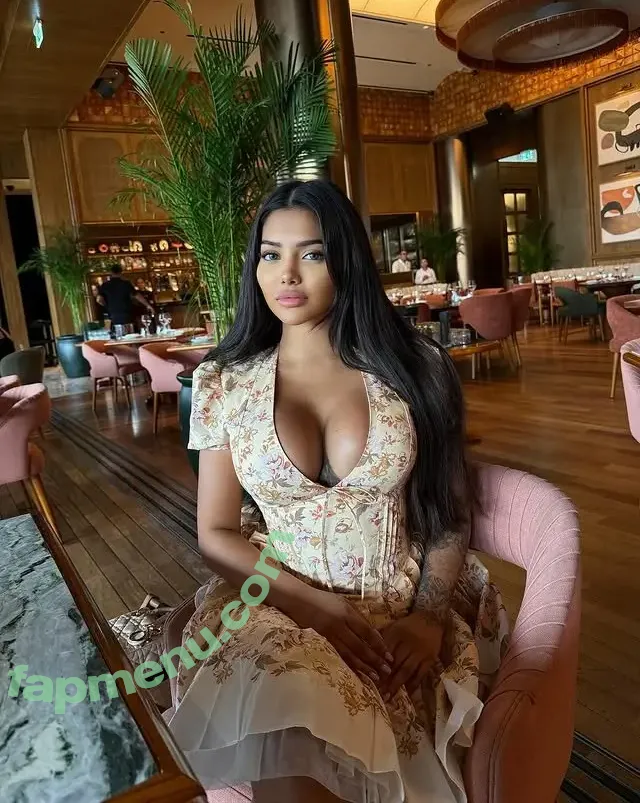 Nursh nude photo #0110 (Nurshath Dulal / nurshathd_)