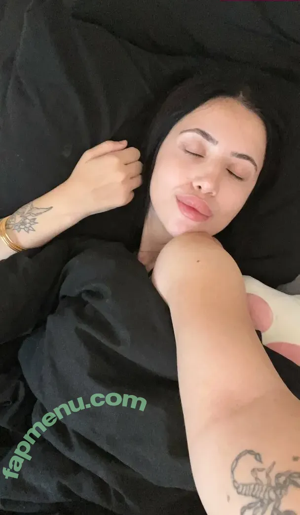 Nururkmz nude photo #0171 (693726280 / a.nururkmz)