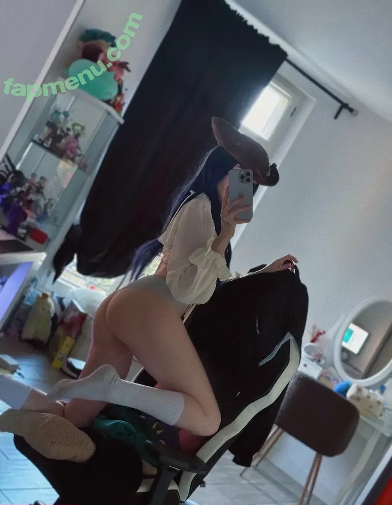 Nuyjr nude photo #0073 (nuyjrr)