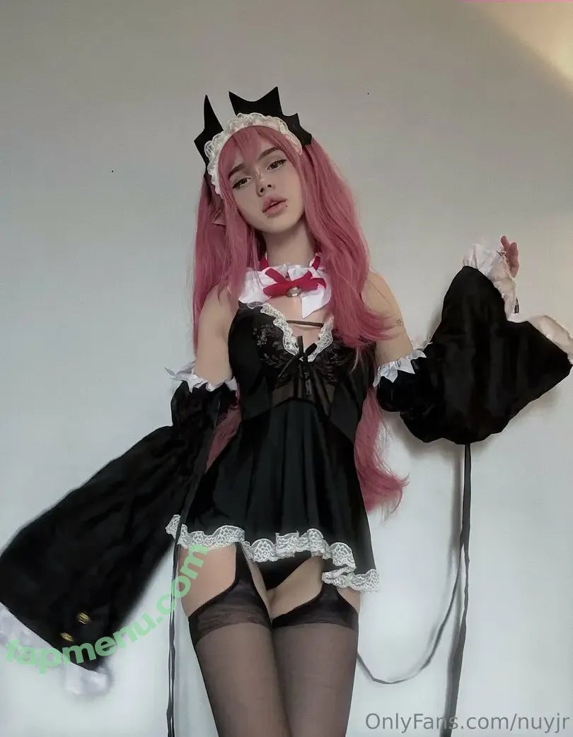 Nuyjr nude photo #0029 (nuyjrr)