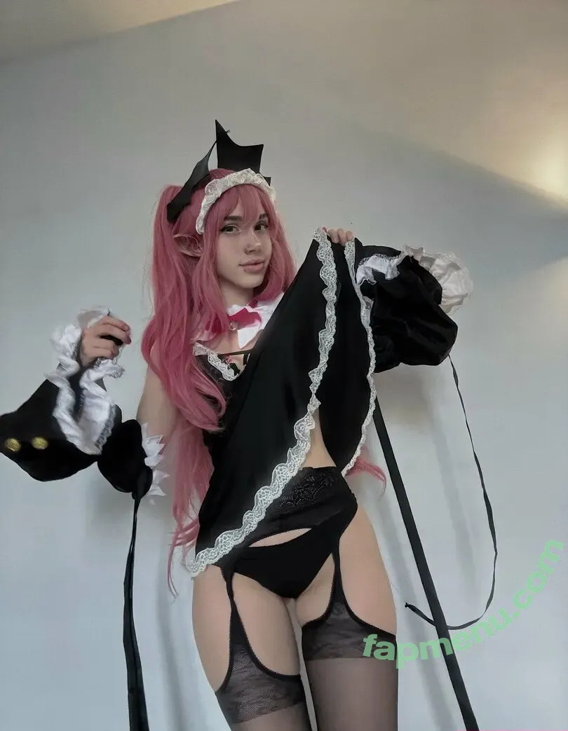 Nuyjr nude photo #0044 (nuyjrr)