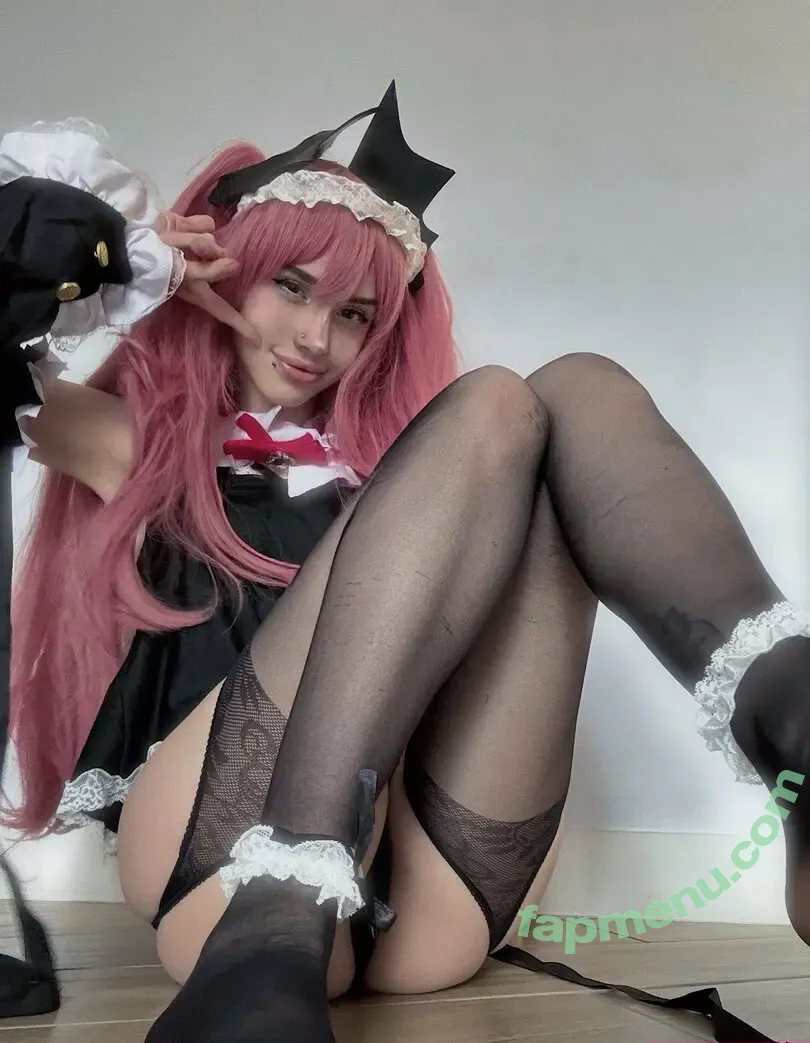 Nuyjr nude photo #0057 (nuyjrr)