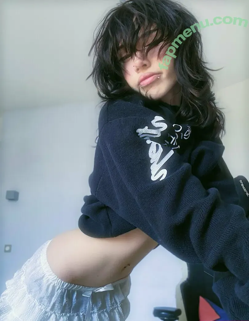 Nuyjr nude photo #0106 (nuyjrr)