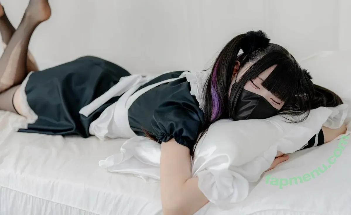 nwqllxq nude photo #0103 (gerarin / げらりん)