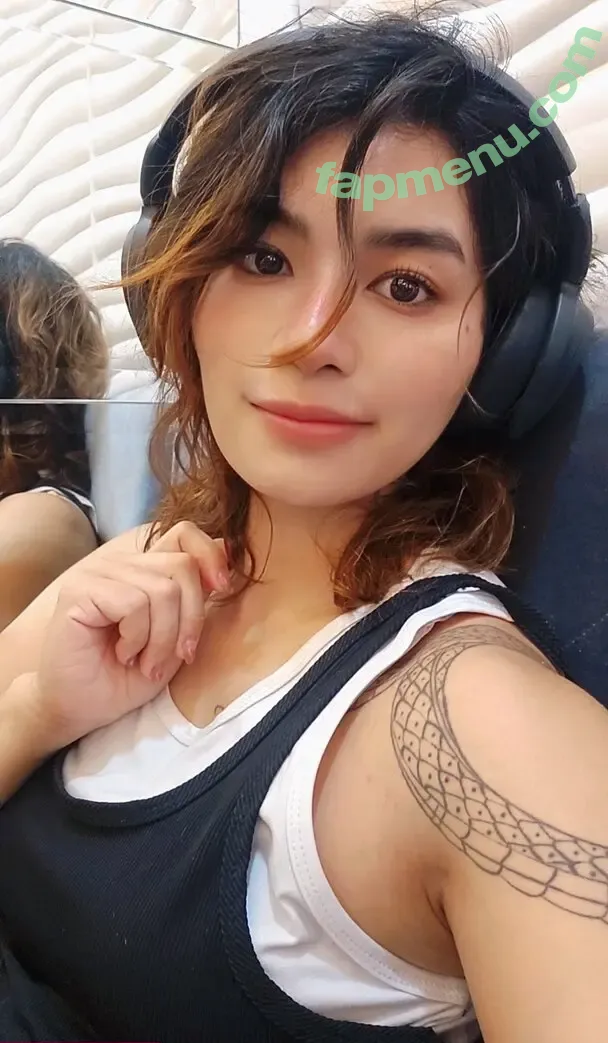 Nyaaati nude photo #0558 (Kittynyaaa / miiaa02 / nhcordoba)